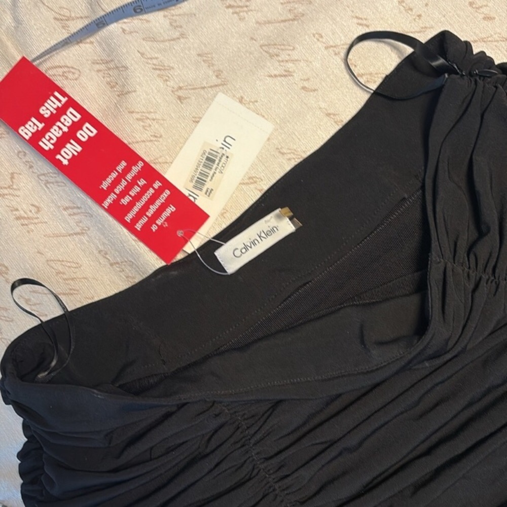 Calvin Klein Black Ruched Stretch Skirt Knee Length Rich Style - Picture 6 of 12